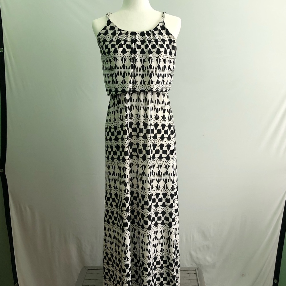 Long Black and White Spaghetti Strap Dress